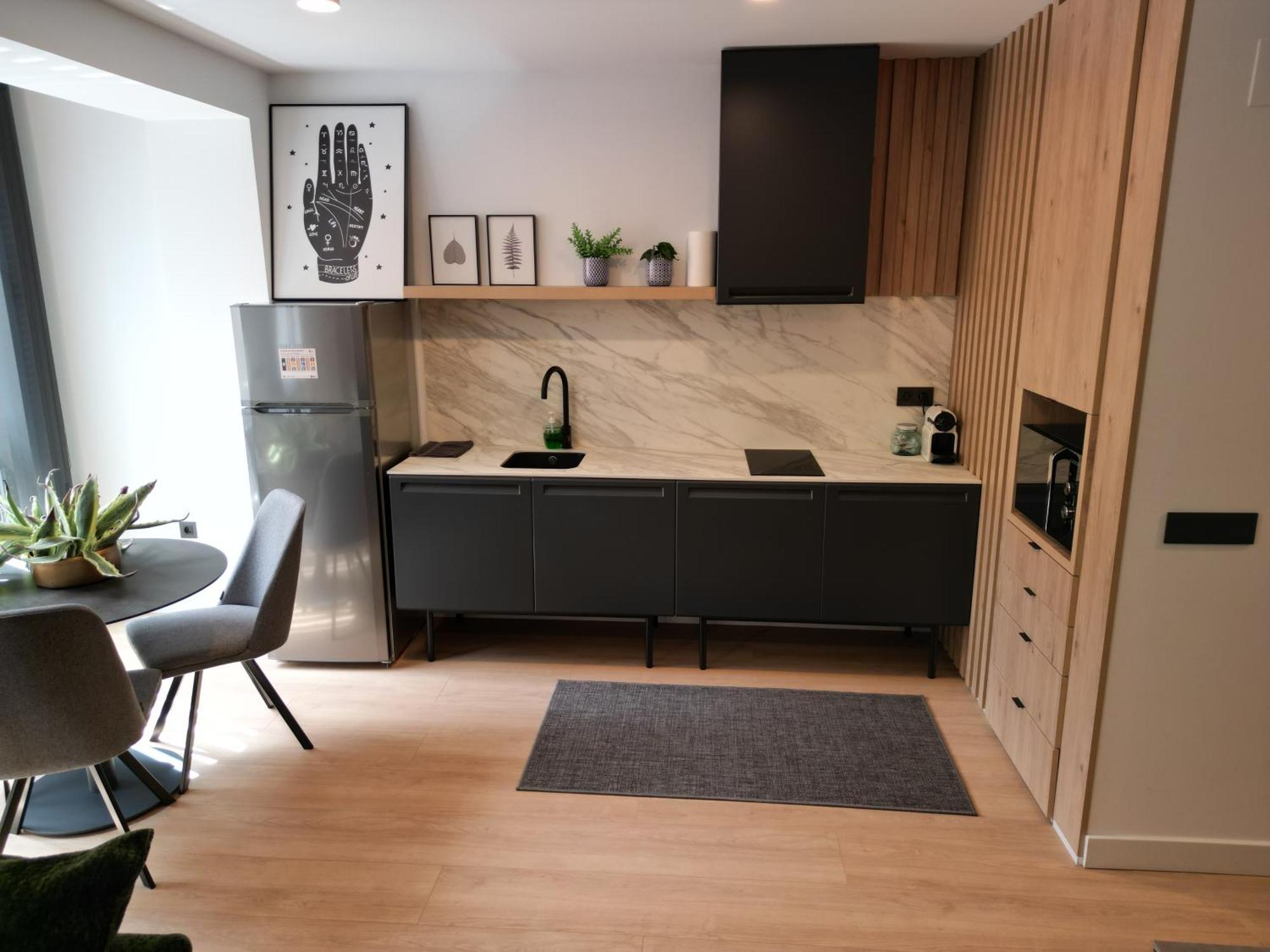 Apartaments Turistics Cardona IV ภายนอก รูปภาพ